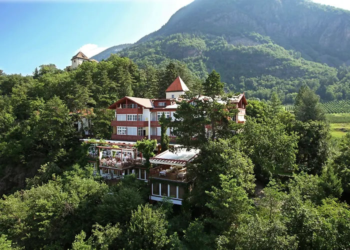 Relais & Chateaux Hotel Castel Fragsburg